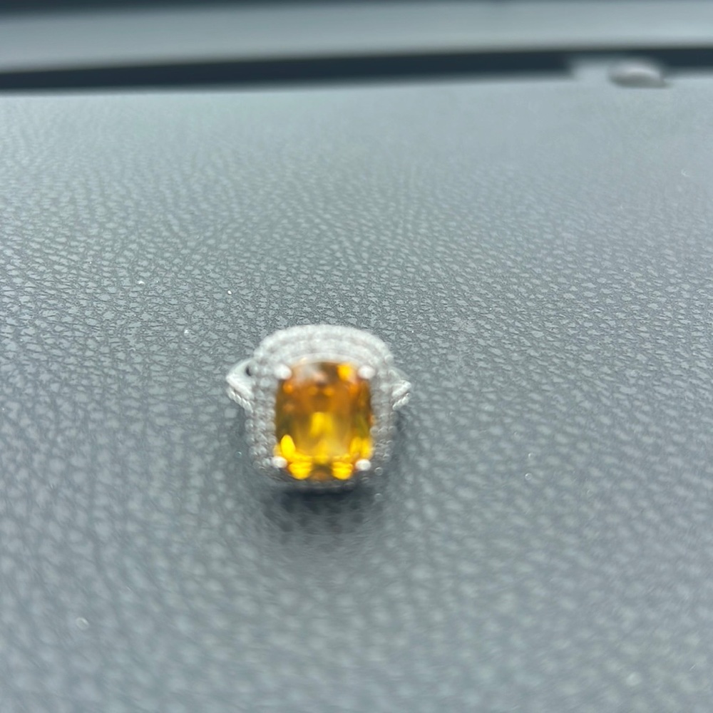 Big zirconia  romantic women ring size 6